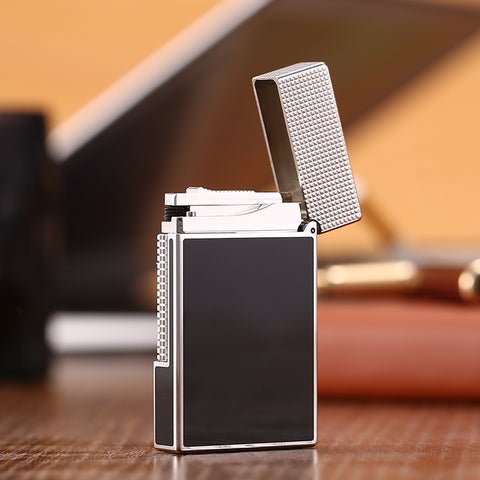 Maduro M2 Cling Sound Butane Soft Flame Lighter – Lacquer Parisian Studs