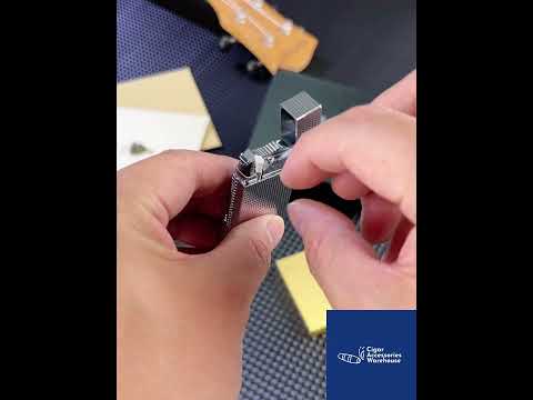 Maduro M7 Classic Midsize Flint Soft Flame Lighter – Kerosene Diamond Grid