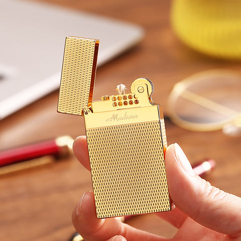 Maduro M1 Vintage Cigar Soft Flame Lighter – Cling Sound Kerosene Diamond Grid