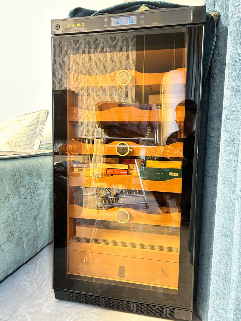 Raching_C-series_humidor_2